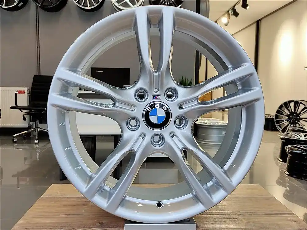 18" BMW F30 M SPORT - Görsel 1