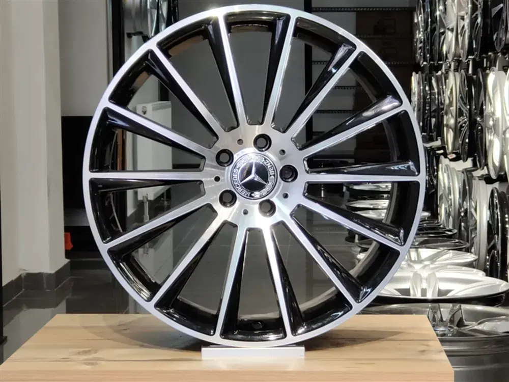 16" MERCEDES AMG - Görsel 1