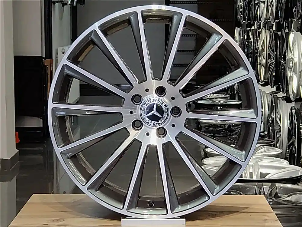 16" MERCEDES AMG - Görsel 1