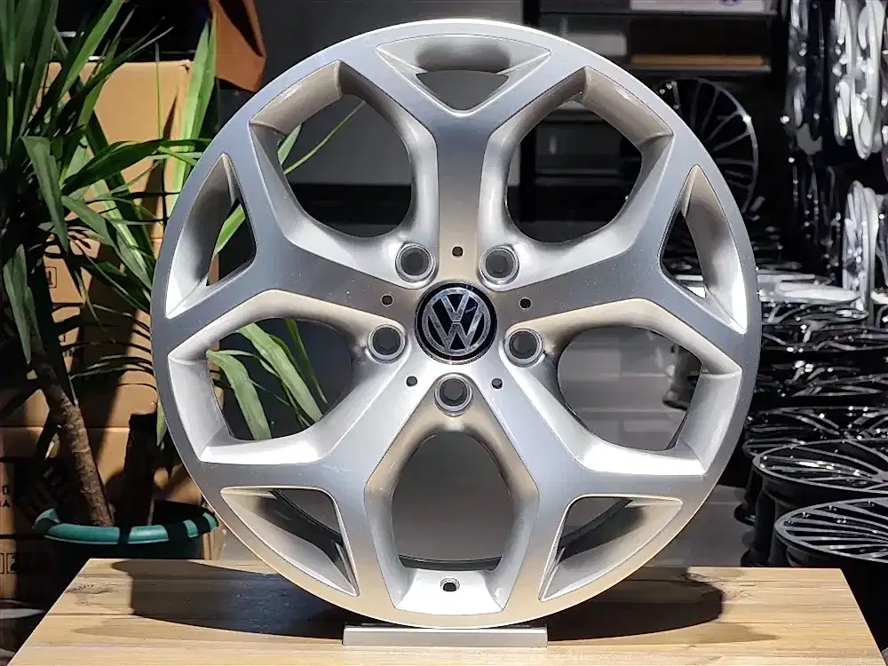 18" VOLKSWAGEN TRANSPORTER - CARAVELLE - Görsel 1