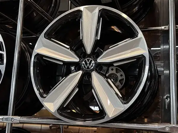 16" BABAYAGA - Görsel 1