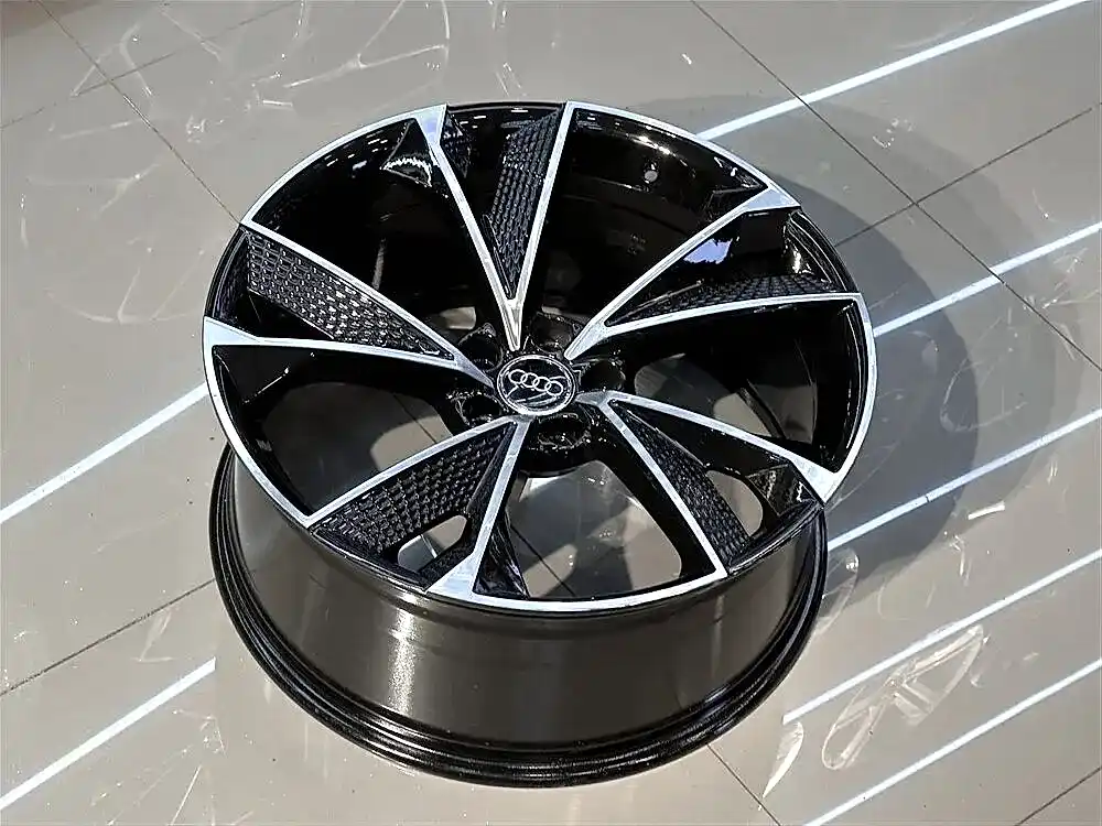 21" AUDİ RS7 - Görsel 1