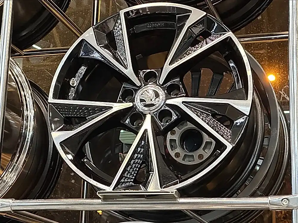 17 İnç Audi RS7 Tasarım Jant Takımı 5x100 (Gun Metal / Diamond Cut) - Görsel 2